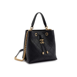 16위 CHANEL 샤넬 드로우스트링 버킷백 AS301812