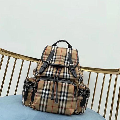 BURBERRY 버버리 신상 빈티지 체크 백팩 미듐 B10523-2
