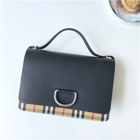 BURBERRY 버버리 라지 숄더백 신상 B50984