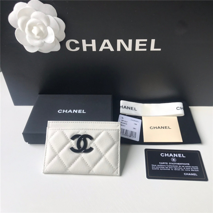 39위 CHANEL 샤넬 카드지갑 C2069