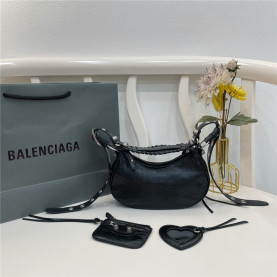25위 BALENCIAGA 발렌시아가 LE CAGOLE 스몰 숄더백 B3125