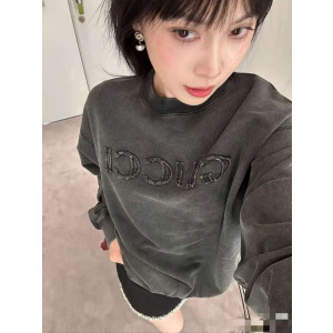 GUCCI 구찌 피그먼트 로고 맨투맨