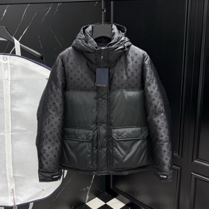 LOUIS VUITTON 루이비통 모노그램 다운 패딩