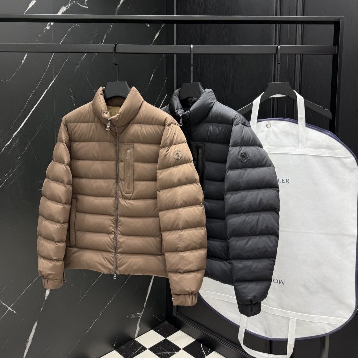 MONCLER 몽클레어 라우리올 다운 패딩 자켓