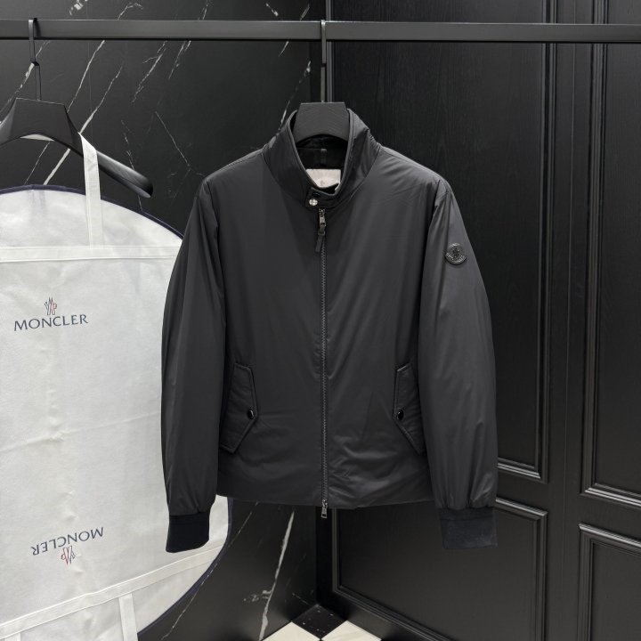 MONCLER 몽클레어 알베르기안 다운 자켓