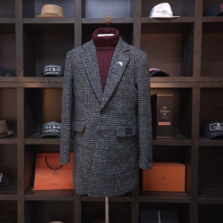 THOM BROWNE 톰브라운 시그니처 다크글렌 가죽패치 뉴 하프 코트