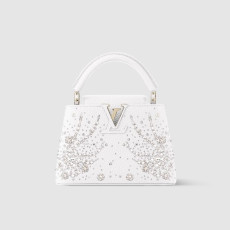 LOUIS VUITTON 루이비통 카퓌신 미니 M25934
