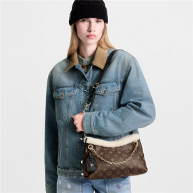 LOUIS VUITTON 루이비통 캐리올 BB 숄더백 M26568