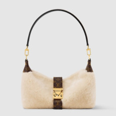 LOUIS VUITTON 루이비통 미니 포쉐트 악세수아 M26245