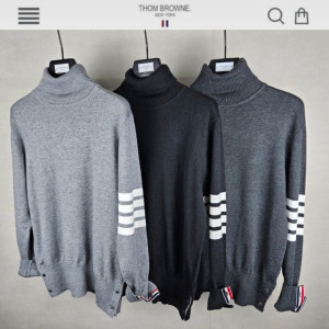 THOM BROWNE 톰브라운 캐시미어 사선 터틀넥