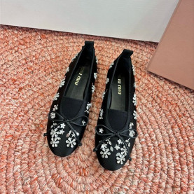 MIUMIU 미우미우 여성용 단화 M86283 2COLOR