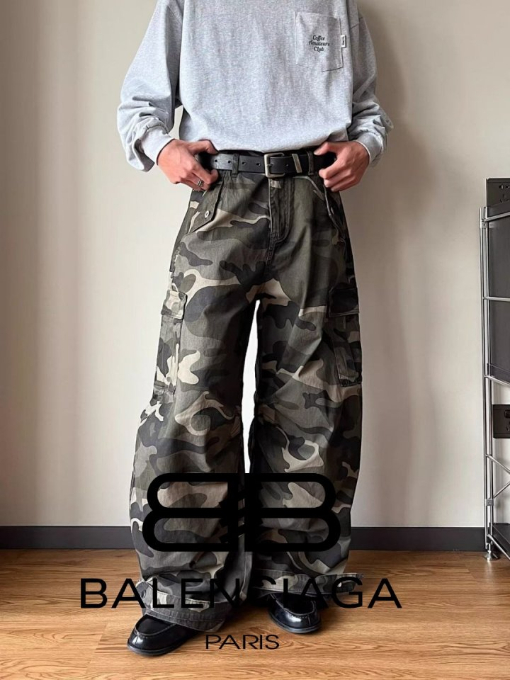 BALENCIAGA 발렌시아가 카모 카고 팬츠