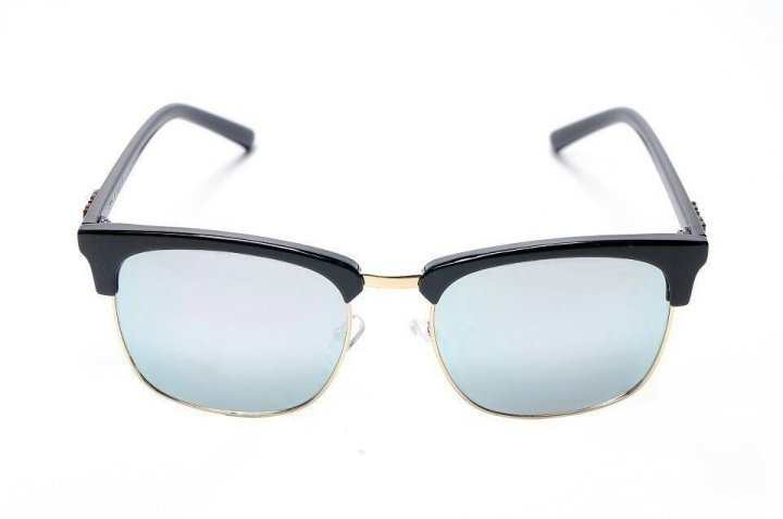 PRADA 프라다 선글라스 (17070)