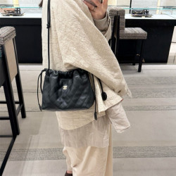CHANEL 샤넬 복주머니 백 AS64051
