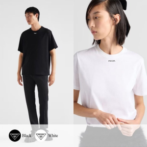 PRADA 프라다 넥 로고 반팔 티셔츠