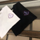 ●4월 판매 8위● MONCLER 몽클레어 퍼플 오뚜기 로고 반팔 티셔츠